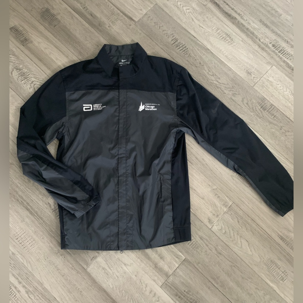 Nike Chicago Marathon Zip-up. Only worn once!